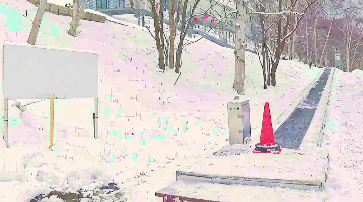 5-Year-Old Dies in Escalator Accident at Hokkaido Ski Resort