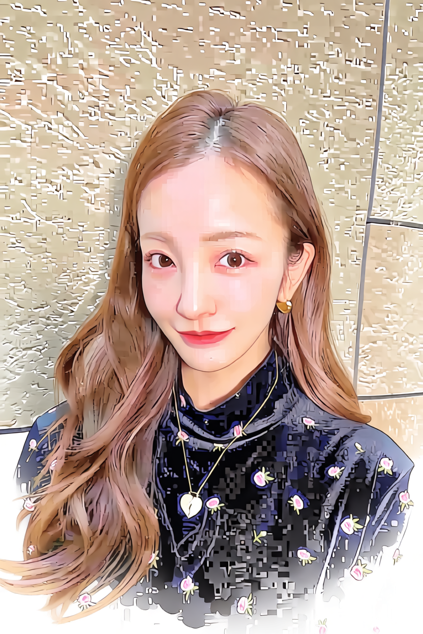 Tomomi Itano's Mini Skirt & Sheer Tights: A Style Sensation!